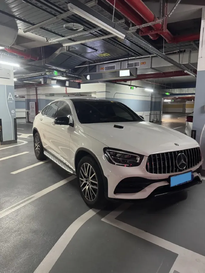 2022 Mercedes-Benz GLC Coupe 2.0T 258HP L4 9AT,autocango,china used car exporter,china ev exporter,chinese used car exporter,chinese used ev exporter