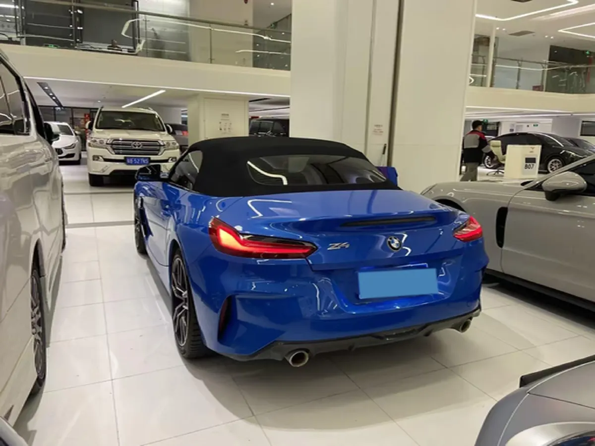 2019 BMW Z4 2.0T 197HP L4 8AT,autocango,china used car exporter,china ev exporter,chinese used car exporter,chinese used ev exporter