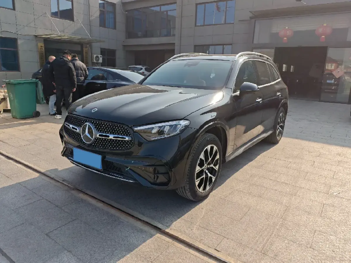 2024 Mercedes-Benz GLC Class 2.0T 204HP L4 9AT