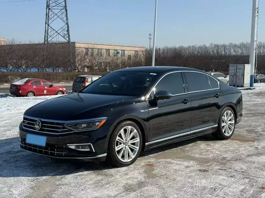 2020 Volkswagen Magotan 2.0T 220HP L4 7DCT