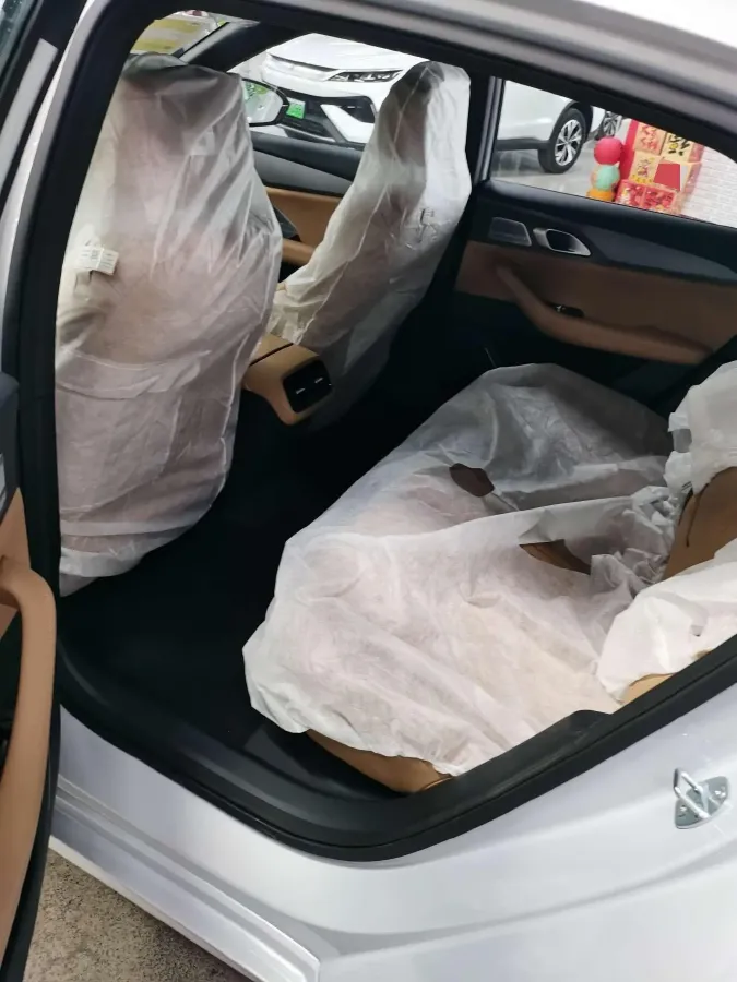 2025 Geely Galaxy A7 1.5L 112HP L4 1DHT PHEV,autocango,china used car exporter,china ev exporter,chinese used car exporter,chinese used ev exporter