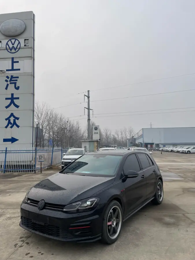 2018 Volkswagen Golf 1.4T 150HP L4 7DCT