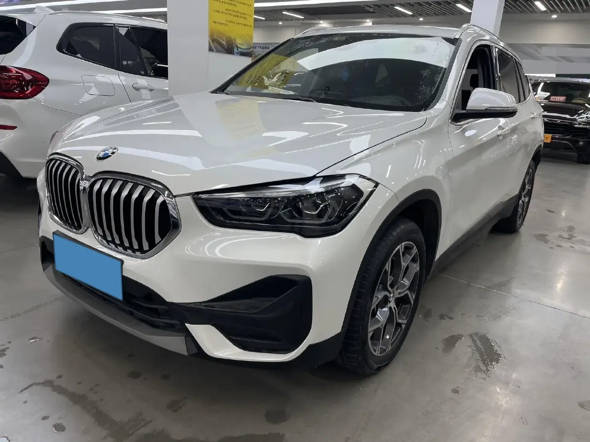 2022 BMW X1 2.0T 192HP L4 7DCT