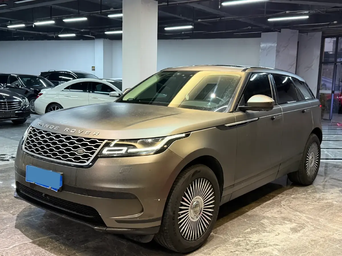 2018 Land Rover Range Rover Velar 2.0T 300HP L4 8AT
