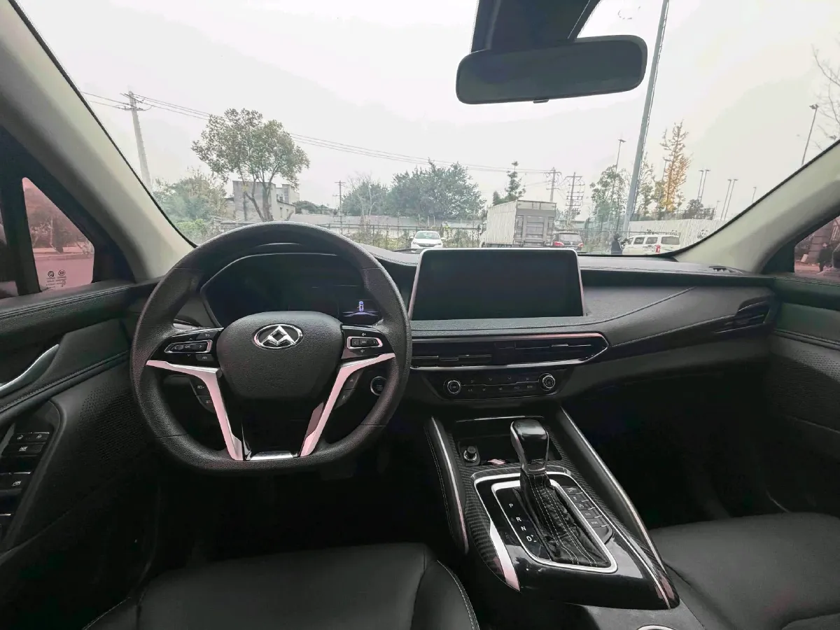 2017 MAXUS D90 2.0T 224HP L4 6AT,autocango,china used car exporter,china ev exporter,chinese used car exporter,chinese used ev exporter