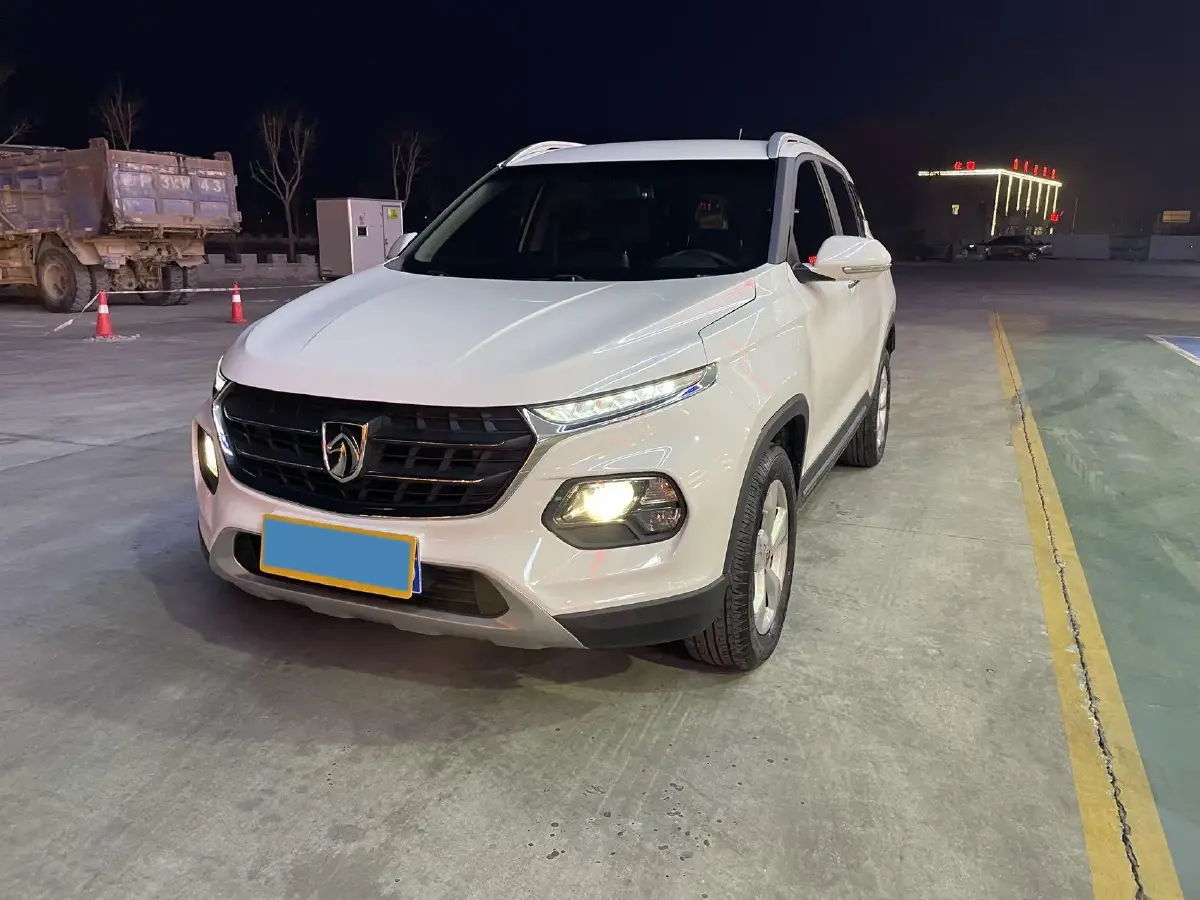 2017 BaoJun 510 1.5L 112HP L4 6MT