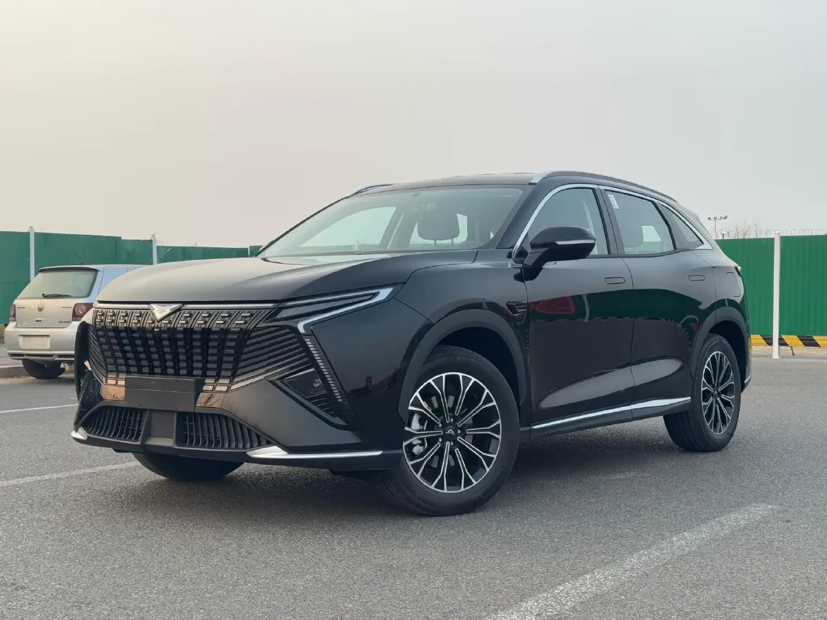 2026 KaiYi KunLun 1.5T 156HP L4 1DHT PHEV,autocango,china used car exporter,china ev exporter,chinese used car exporter,chinese used ev exporter