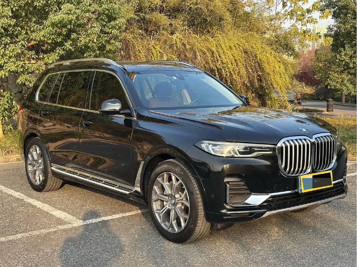 2022 BMW X7 3.0T 340HP L6 8AT,autocango,china used car exporter,china ev exporter,chinese used car exporter,chinese used ev exporter