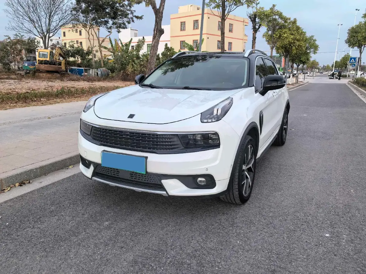 2019 LYNK&CO 01 EM-P 1.5T 180HP L3 7DCT PHEV 9.4KWH