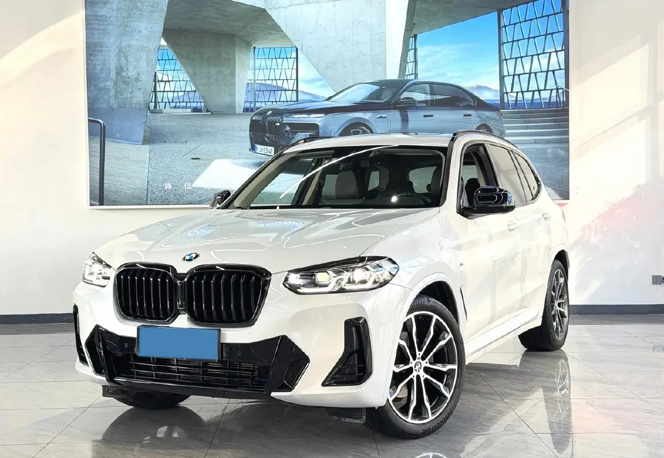 2022 BMW X3 2.0T 252HP L4 8AT