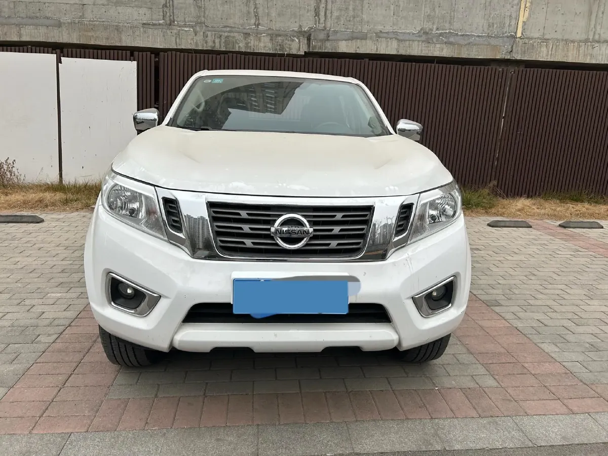 2019 Nissan Navara 2.5L 193HP L4 6MT,autocango,china used car exporter,china ev exporter,chinese used car exporter,chinese used ev exporter