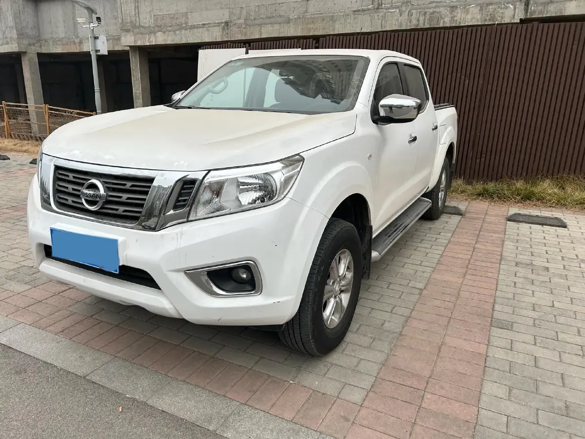 2019 Nissan Navara 2.5L 193HP L4 6MT