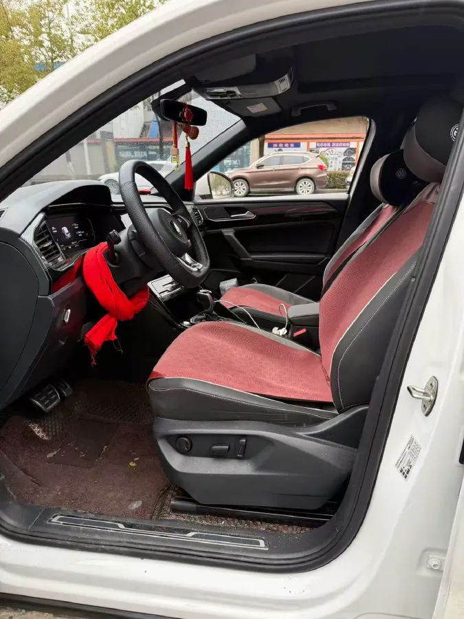 2022 Volkswagen Tayron 2.0T 220HP L4 7DCT,autocango,china used car exporter,china ev exporter,chinese used car exporter,chinese used ev exporter