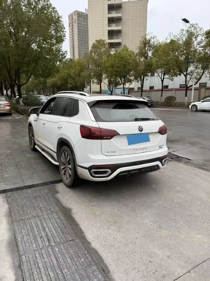 2022 Volkswagen Tayron 2.0T 220HP L4 7DCT,autocango,china used car exporter,china ev exporter,chinese used car exporter,chinese used ev exporter