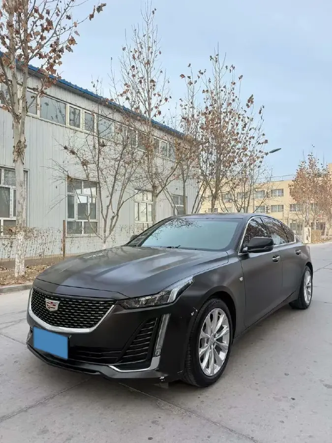2023 Cadillac CT5 2.0T 237HP L4 10AT