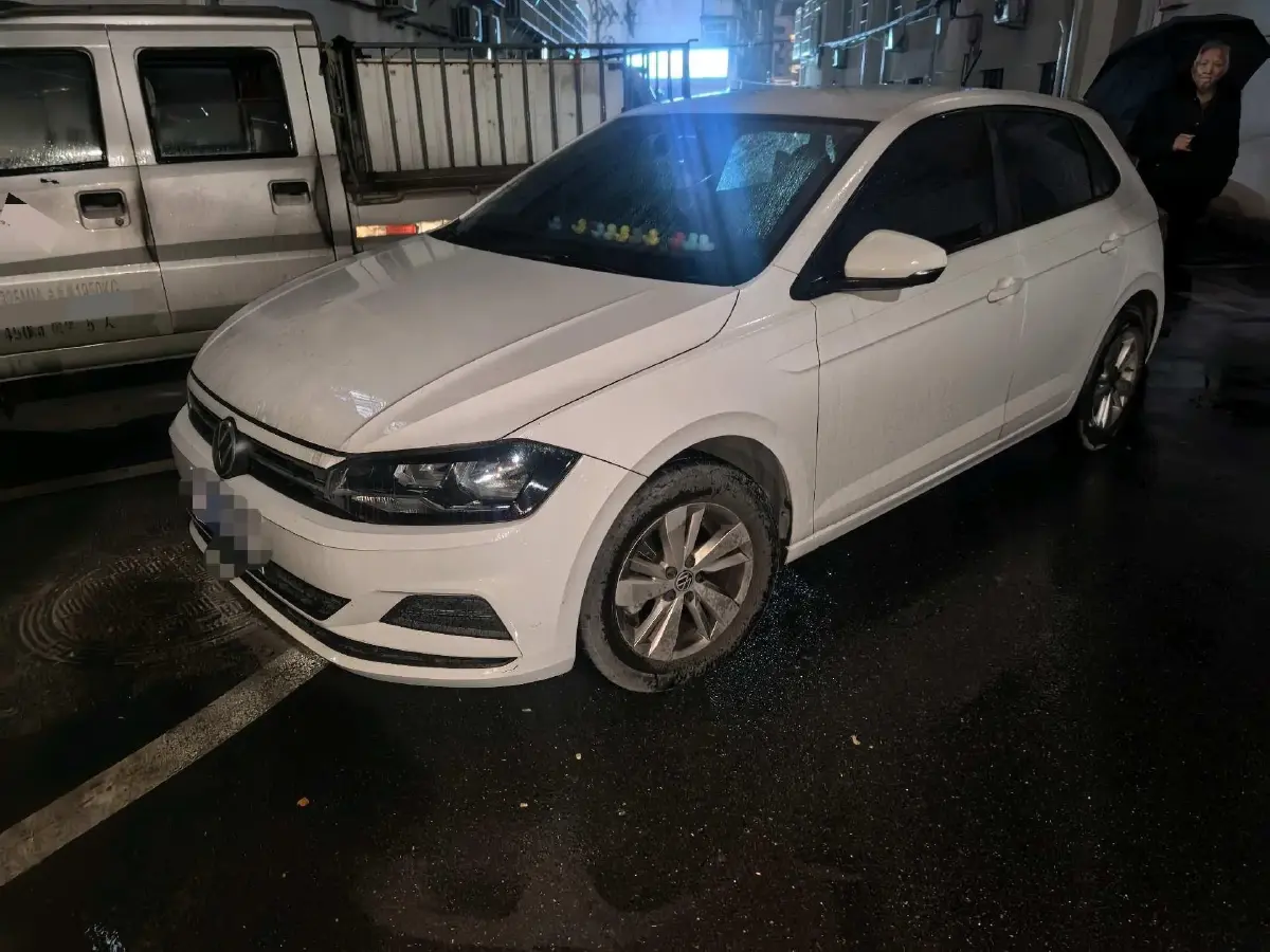 2023 Volkswagen Polo 1.5L 113HP L4 6AT