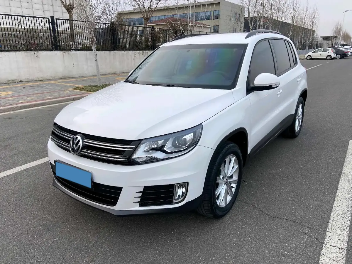 2016 Volkswagen Touran 1.4T 150HP L4 7DCT