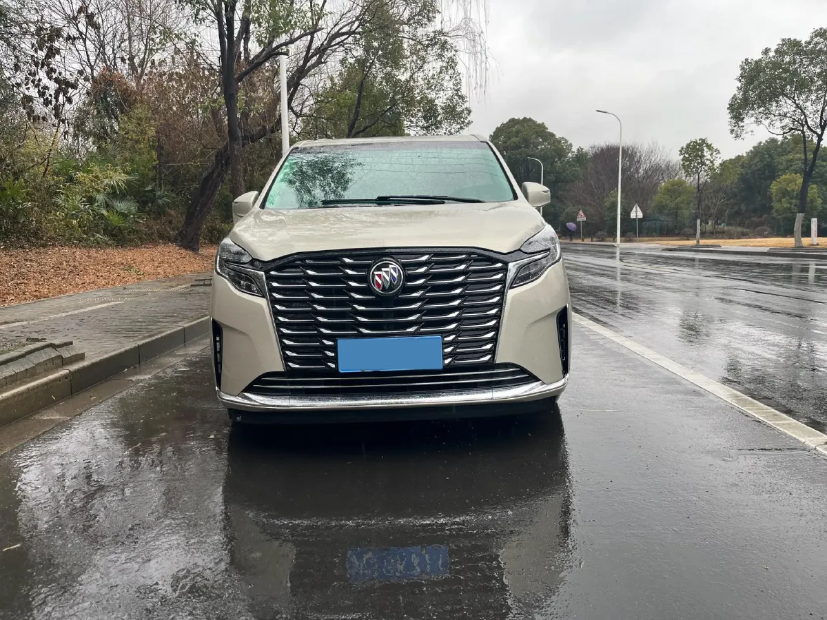 2023 Buick GL8 2.0T 237HP L4 9AT,autocango,china used car exporter,china ev exporter,chinese used car exporter,chinese used ev exporter