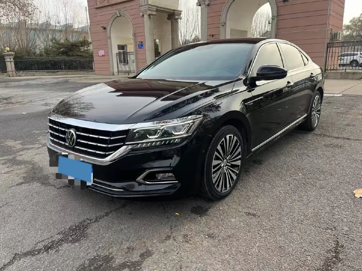 2020 Volkswagen Passat 2.0T 186HP L4 7DCT