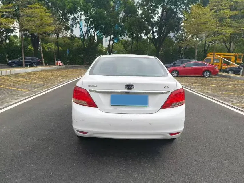 2018 BYD e5 BEV 60.48KWH,autocango,china used car exporter,china ev exporter,chinese used car exporter,chinese used ev exporter