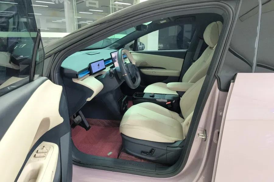 2025 Jetour Freeman 1.5T 184HP L4 7DCT,autocango,china used car exporter,china ev exporter,chinese used car exporter,chinese used ev exporter