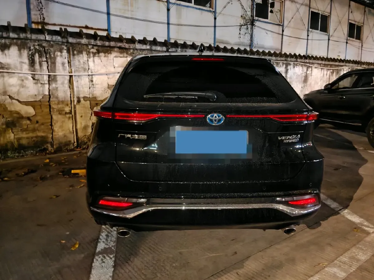 2023 Toyota Venza 2.5L 178HP L4 E-CVT Hybrid,autocango,china used car exporter,china ev exporter,chinese used car exporter,chinese used ev exporter
