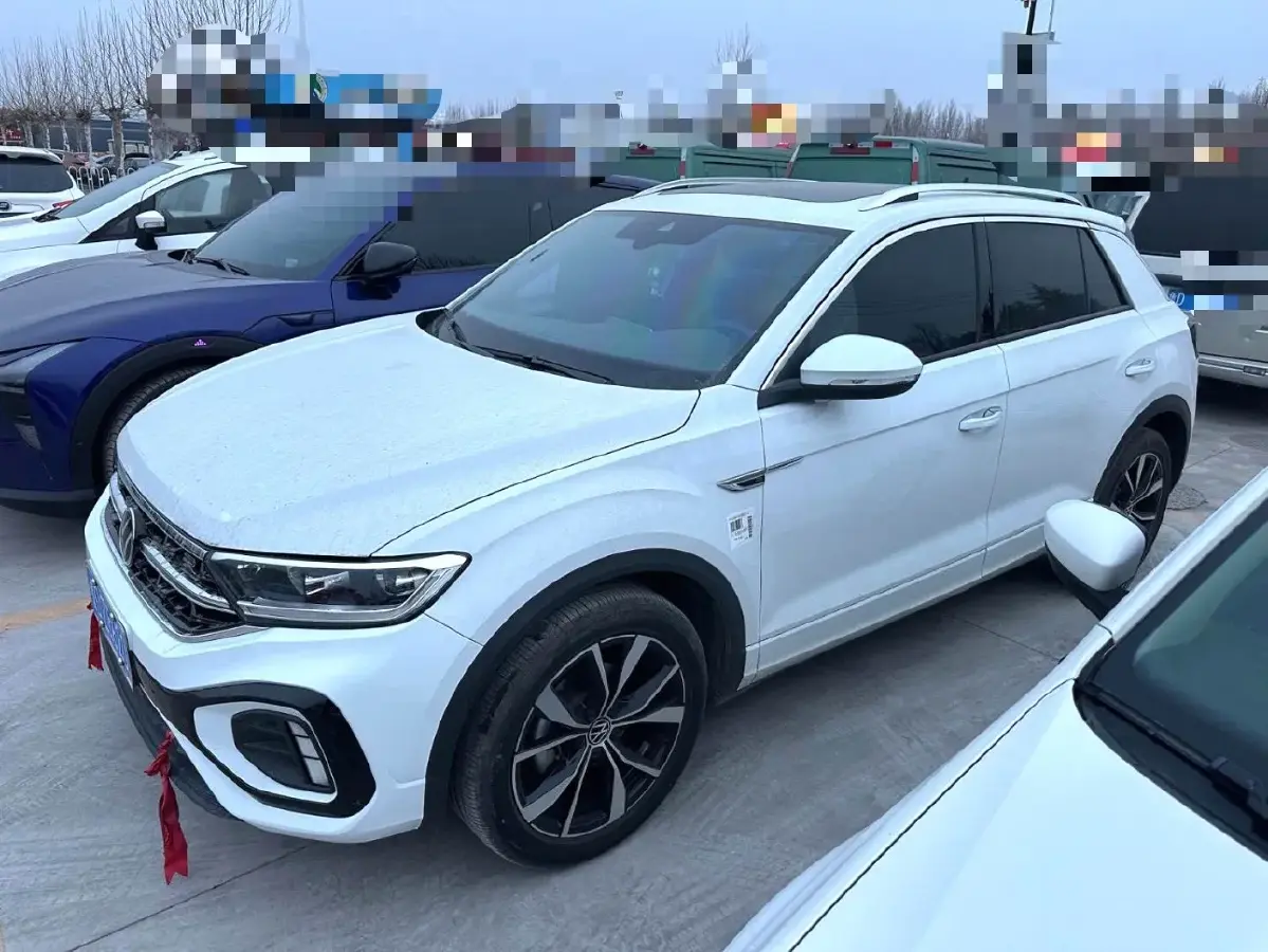 2023 Volkswagen T-Roc 1.5T 160HP L4 7DCT