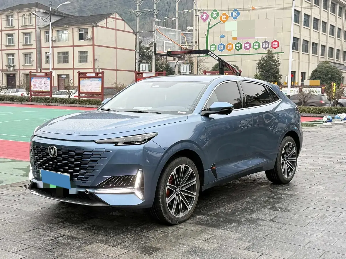 2022 Chevrolet Menlo BEV 61.1KWH