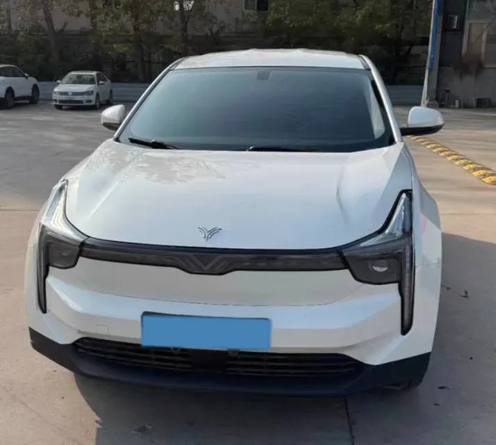 2022 Venucia Grand V 1.5T 190HP L4 7DCT,autocango,china used car exporter,china ev exporter,chinese used car exporter,chinese used ev exporter