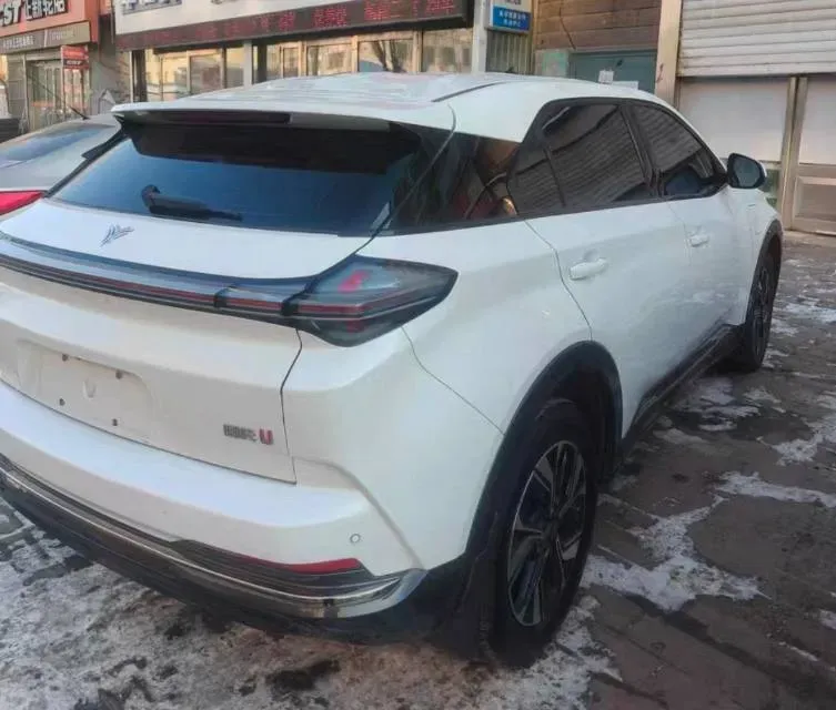 2022 Venucia Grand V 1.5T 190HP L4 7DCT,autocango,china used car exporter,china ev exporter,chinese used car exporter,chinese used ev exporter