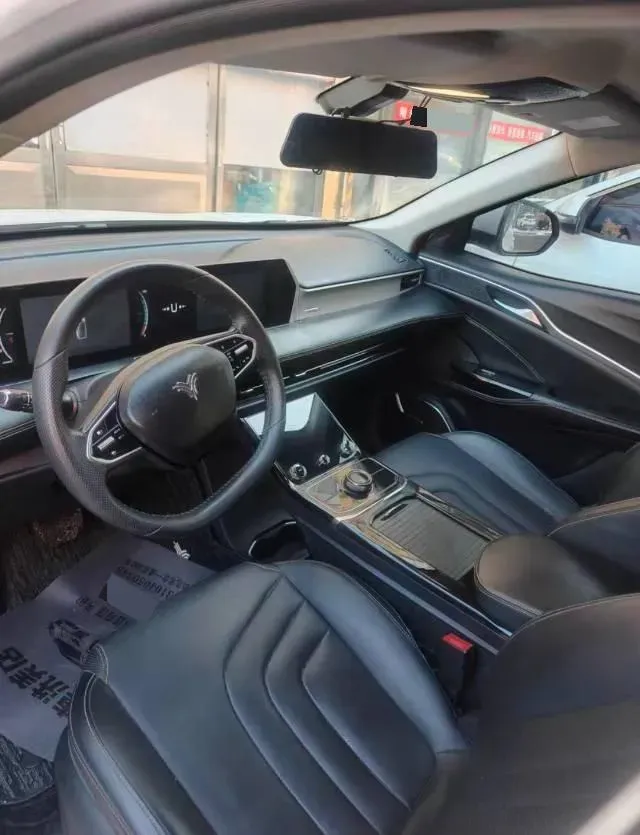 2022 Venucia Grand V 1.5T 190HP L4 7DCT,autocango,china used car exporter,china ev exporter,chinese used car exporter,chinese used ev exporter