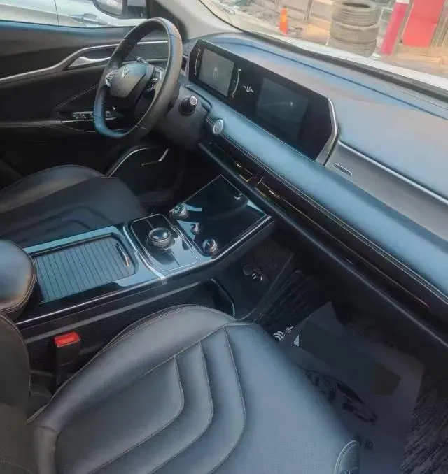 2022 Venucia Grand V 1.5T 190HP L4 7DCT,autocango,china used car exporter,china ev exporter,chinese used car exporter,chinese used ev exporter