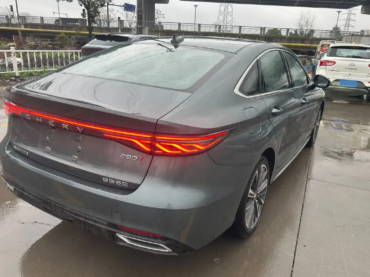 2025 Chery Arrizo 8 Pro 1.6T 197HP L4 7DCT,autocango,china used car exporter,china ev exporter,chinese used car exporter,chinese used ev exporter