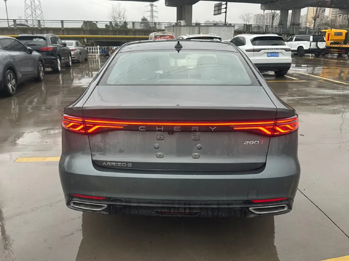 2025 Chery Arrizo 8 Pro 1.6T 197HP L4 7DCT,autocango,china used car exporter,china ev exporter,chinese used car exporter,chinese used ev exporter