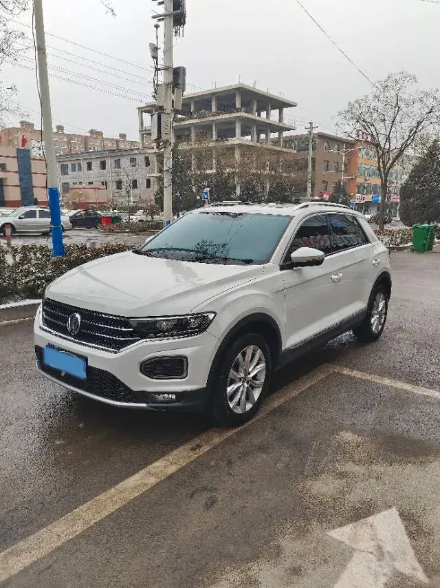 2022 Volkswagen T-Roc 1.4T 150HP L4 7DCT