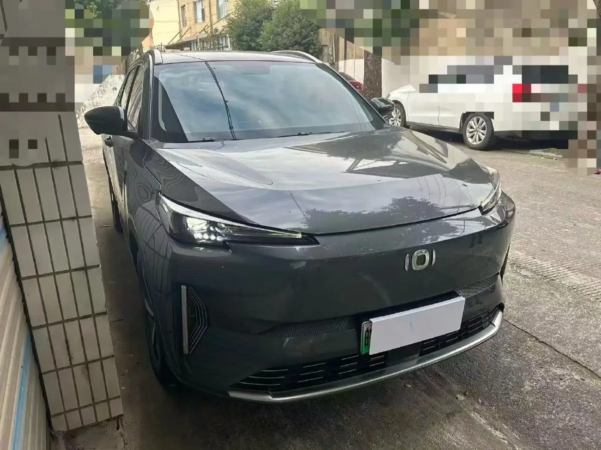 2023 Venucia Grand V DD-i 1.5T 163HP L4 E-CVT PHEV 18.4KWH,autocango,china used car exporter,china ev exporter,chinese used car exporter,chinese used ev exporter