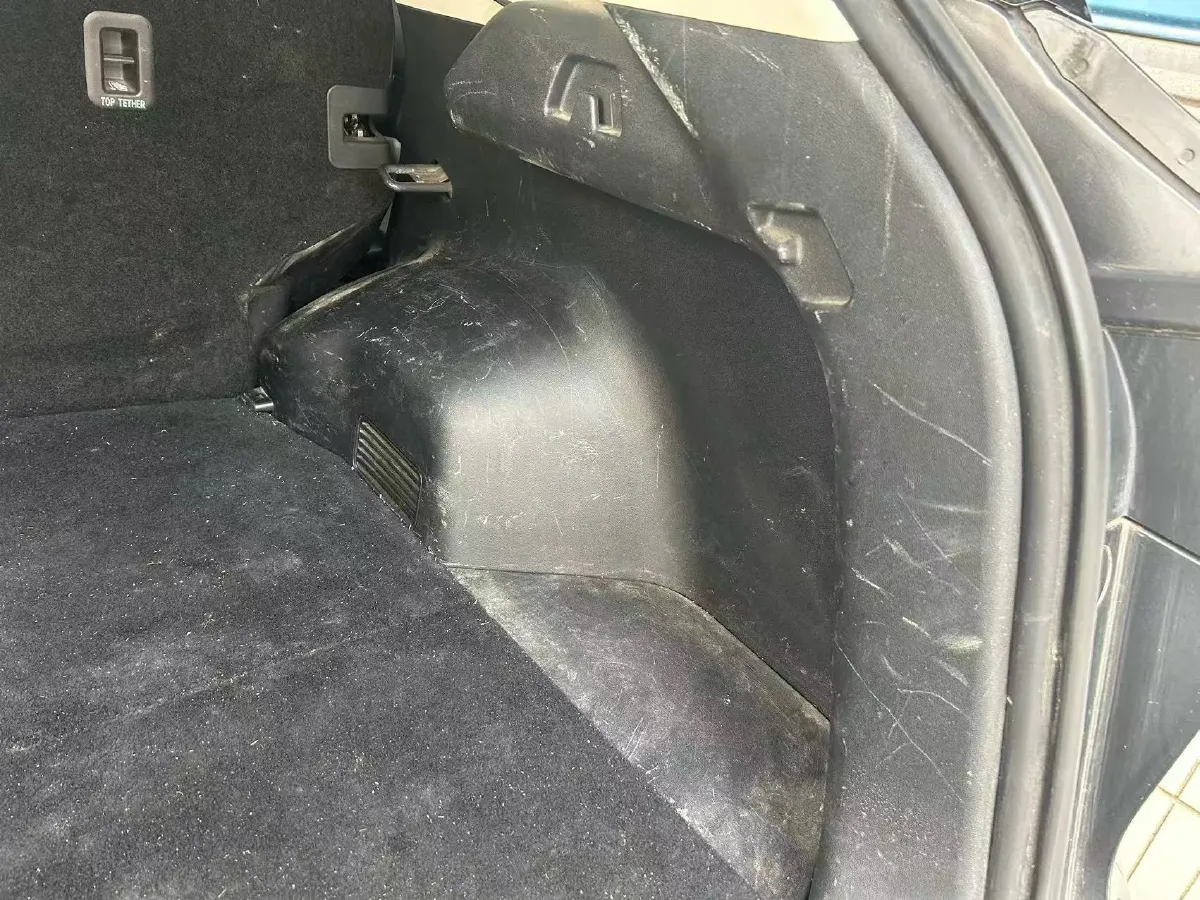 2023 Venucia Grand V DD-i 1.5T 163HP L4 E-CVT PHEV 18.4KWH,autocango,china used car exporter,china ev exporter,chinese used car exporter,chinese used ev exporter