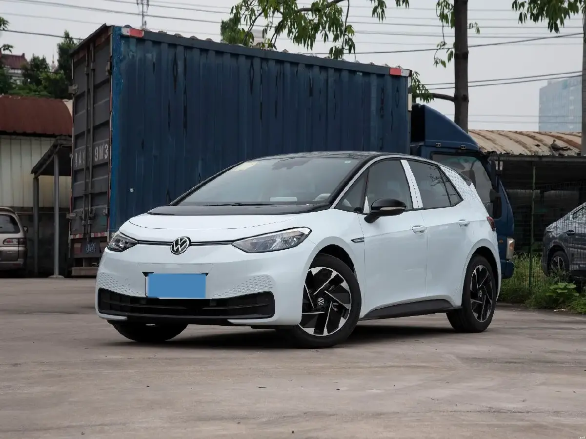 2023 Volkswagen ID.3 BEV 52.8KWH