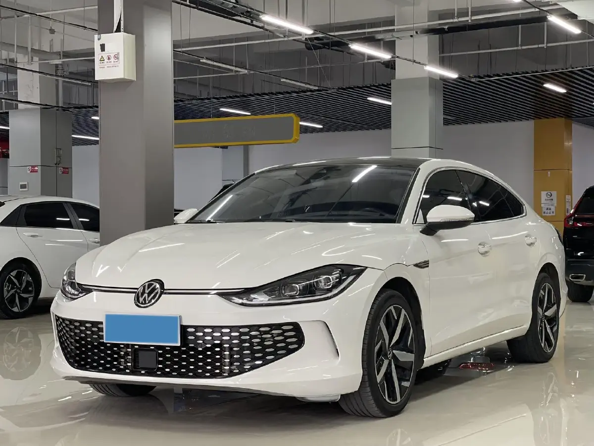 2022 Exceed TXL 2.0T 261HP L4 7DCT