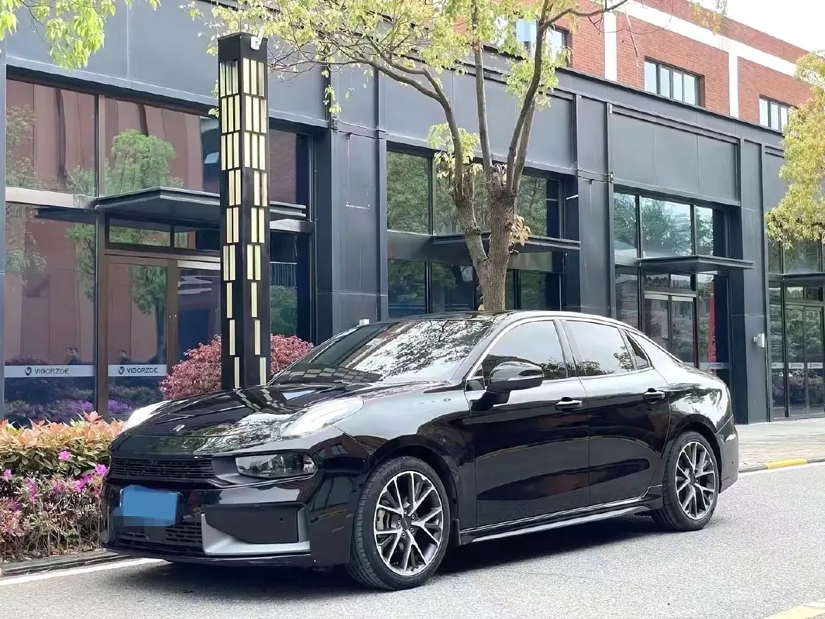 2021 LYNK&CO 03 2.0T 190HP L4 6AT