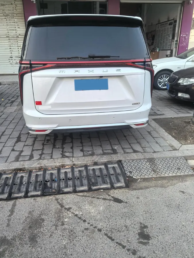 2023 MAXUS G90 2.0T 234HP L4 8AT,autocango,china used car exporter,china ev exporter,chinese used car exporter,chinese used ev exporter