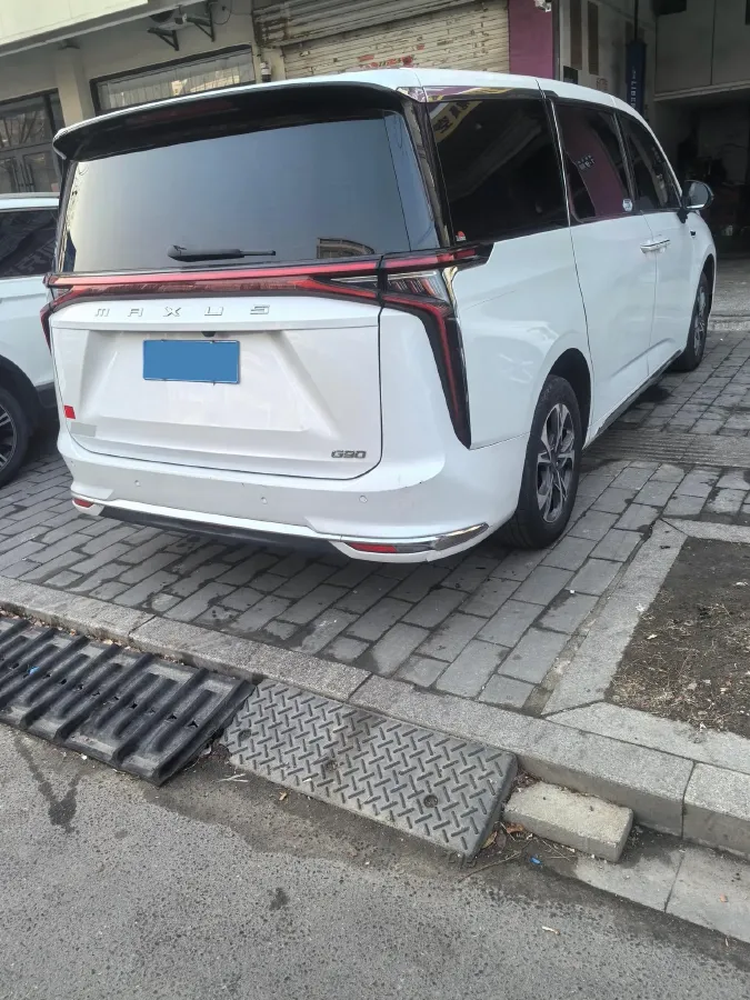 2023 MAXUS G90 2.0T 234HP L4 8AT,autocango,china used car exporter,china ev exporter,chinese used car exporter,chinese used ev exporter