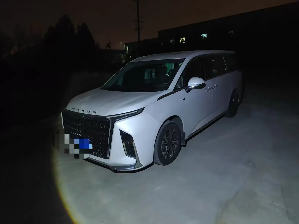 2022 MAXUS G90 2.0T 234HP L4 8AT