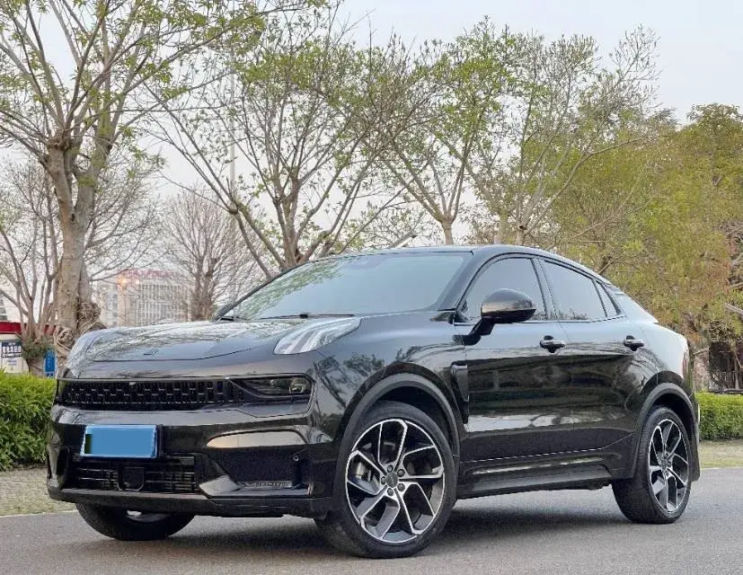 2022 LYNK&CO 05 2.0T 254HP L4 8AT