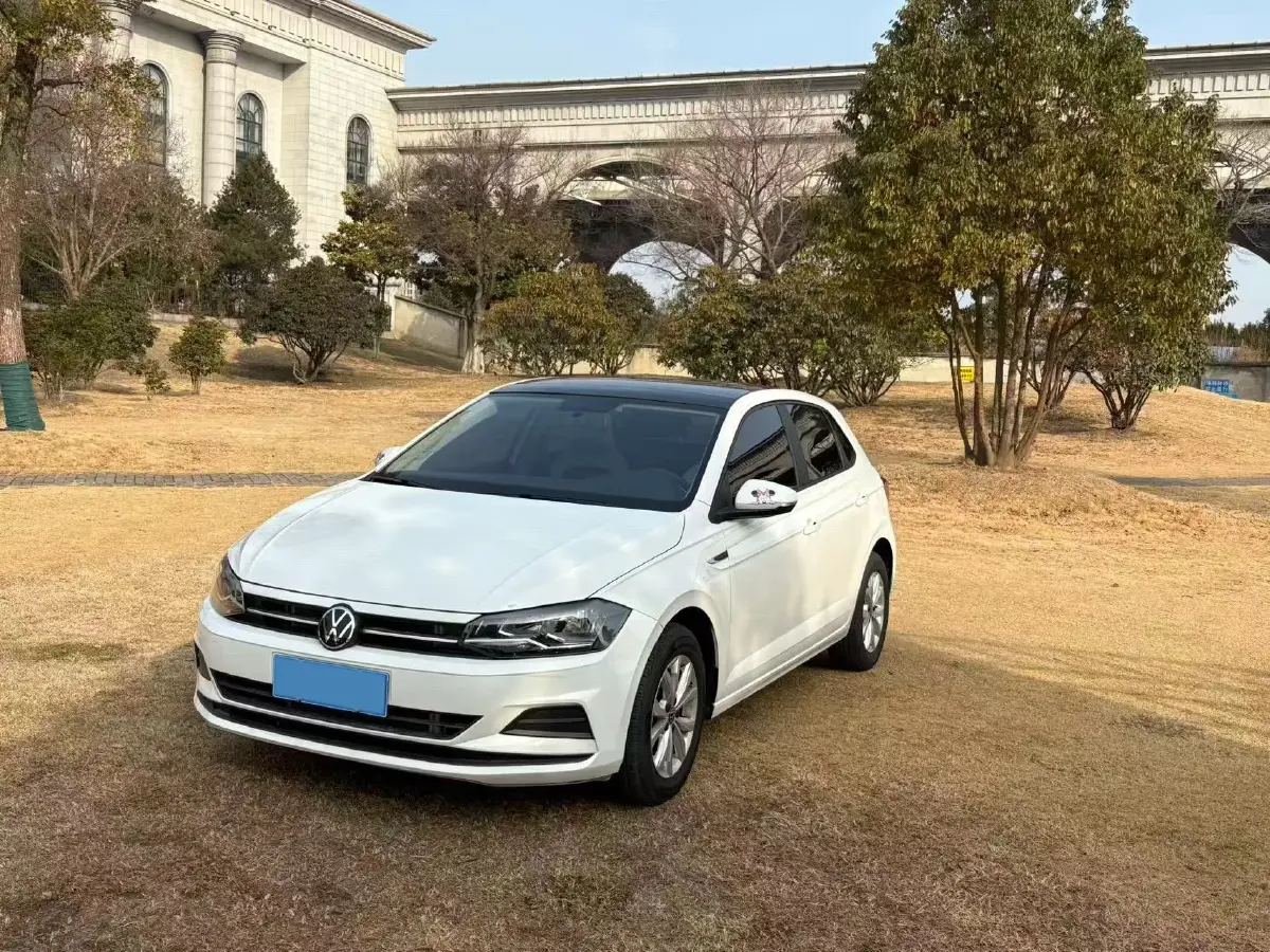 2023 Volkswagen Polo 1.5L 110HP L4 6AT