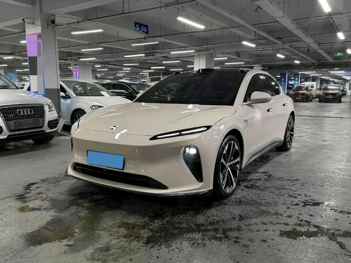 2023 NIO ET5T BEV 75KWH