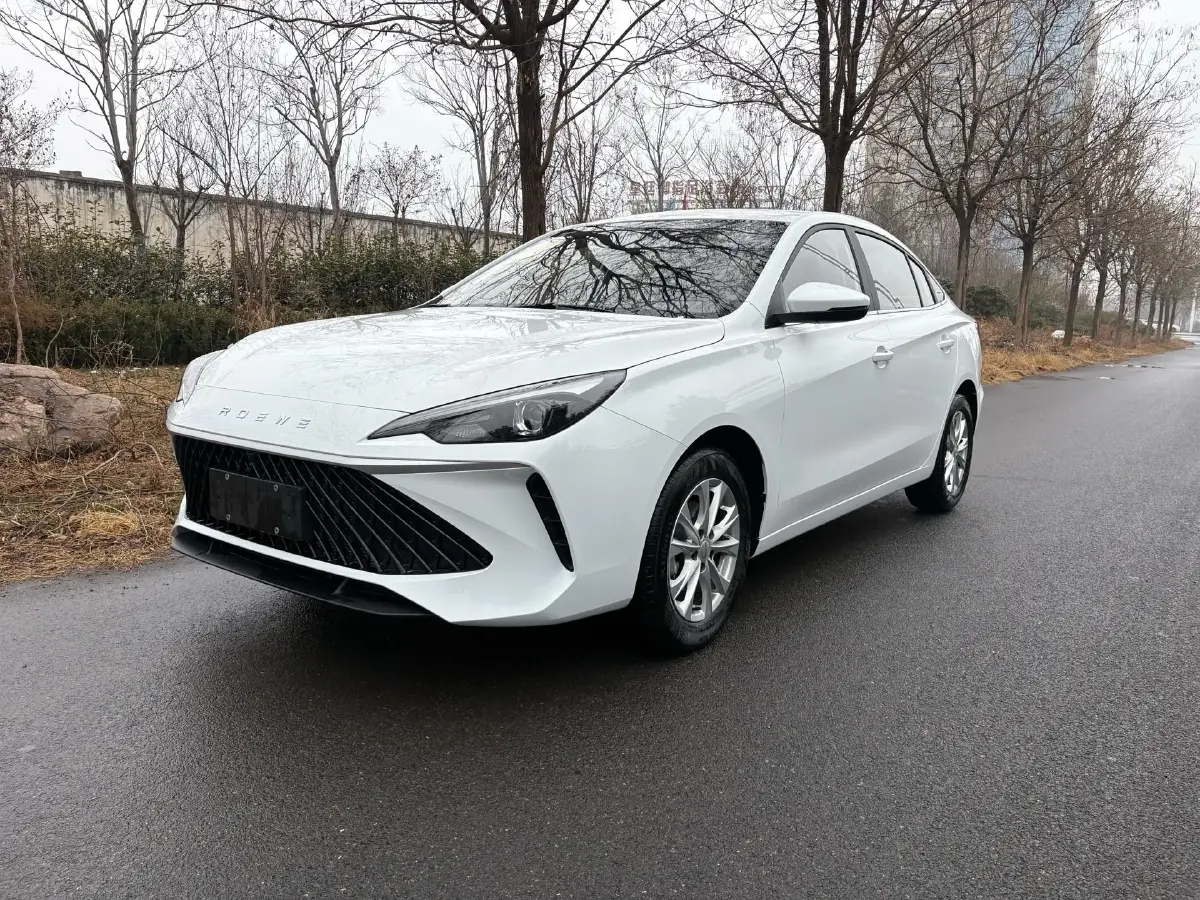 2026 Roewe i5 1.5L 129HP L4 CVT