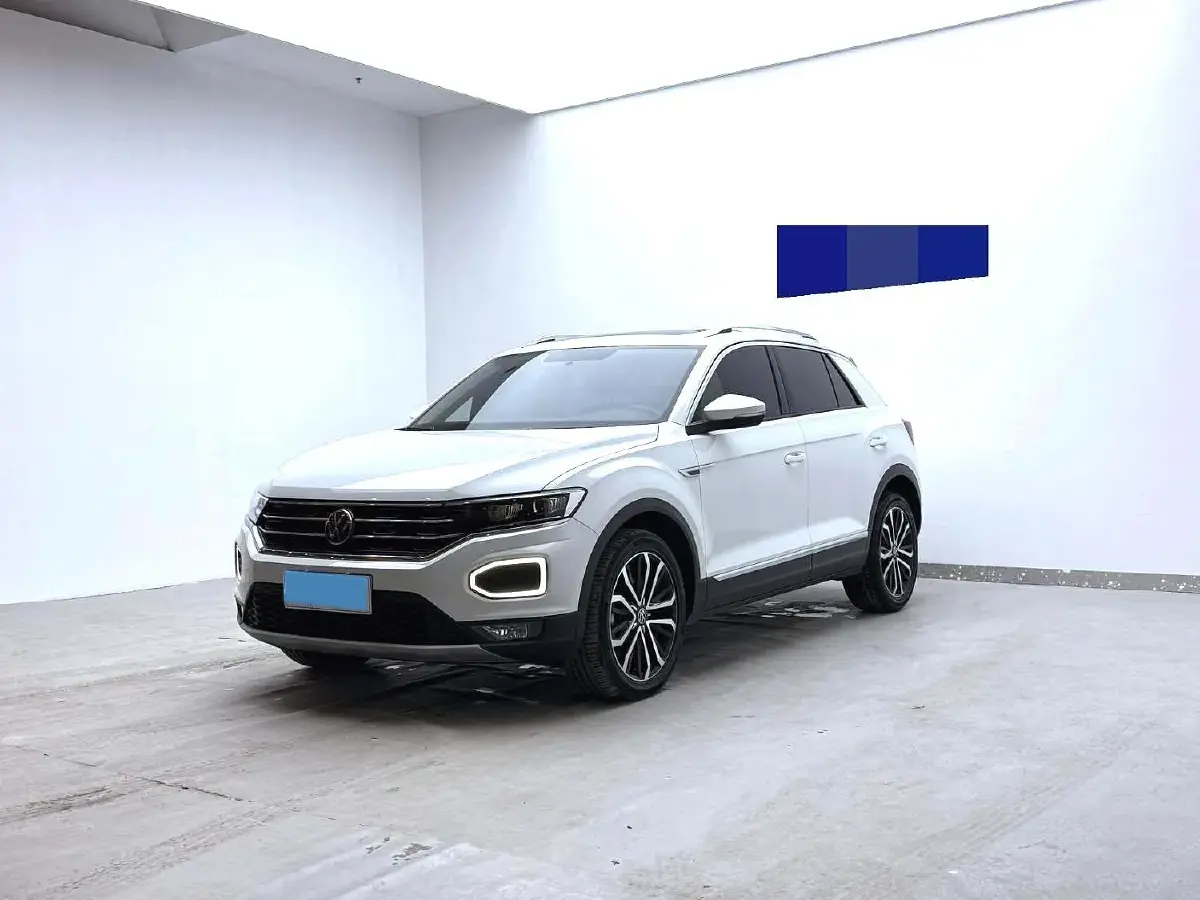 2021 Volkswagen T-Roc 1.4T 150HP L4 7DCT