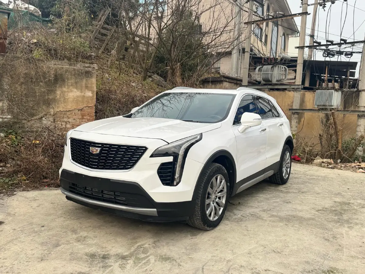 2021 Cadillac XT4 2.0T 237HP L4 9AT