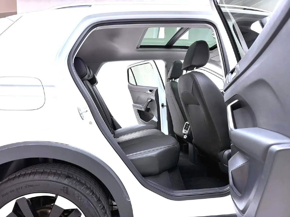 2021 Volkswagen Tacqua 1.5L 113HP L4 6AT,autocango,china used car exporter,china ev exporter,chinese used car exporter,chinese used ev exporter